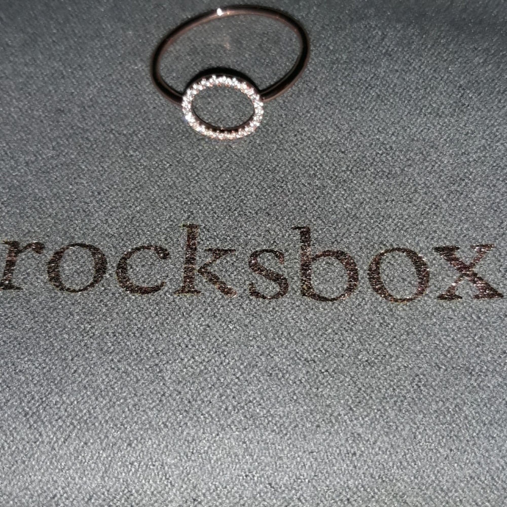 ROCKBOX BRAND/BNIB SIZE 7 ALLOY GOLD RING